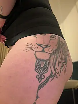 babyyboomm online show from 02/06/25, 11:37