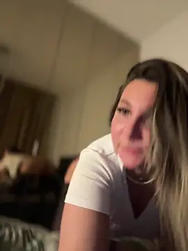 babyyboomm online show from 02/08/25, 01:43