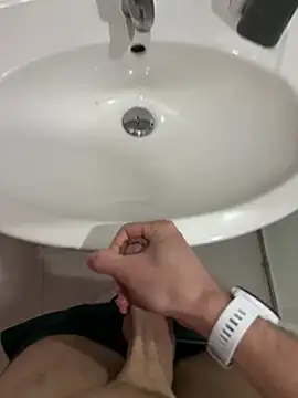 Siggidc2n online show from 02/25/25, 11:19