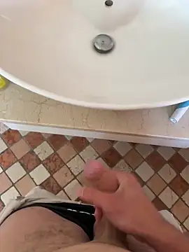 Siggidc2n online show from 04/15/26, 10:22