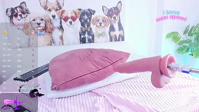 ashley nicoll online show from 11/13/25, 03:11