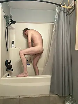 ianvaghn2252 online show from 04/27/26, 02:09