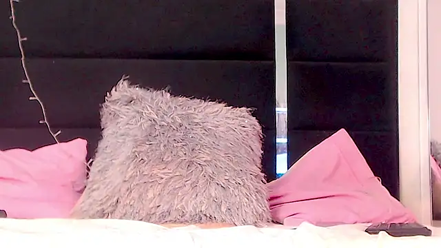 Demyraii online show from 12/02/25, 03:34