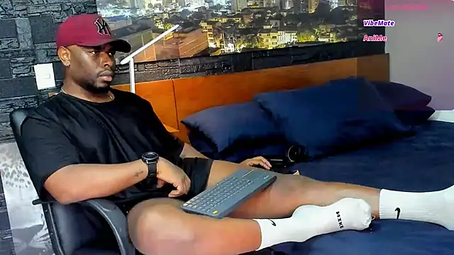 Snapshot of thomas_santtos1 chatting on 03/03/25, 01:31 thomas santtos1 online show from 03/03/25, 01:31