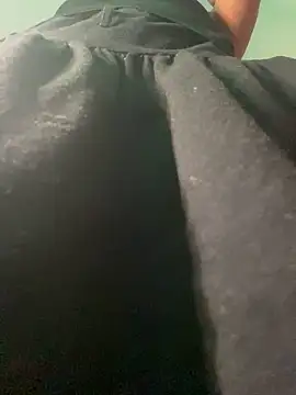 Cherrytowild online show from 02/21/25, 11:01