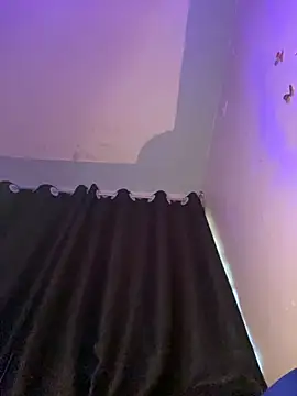 Cherrytowild online show from 12/02/25, 04:51