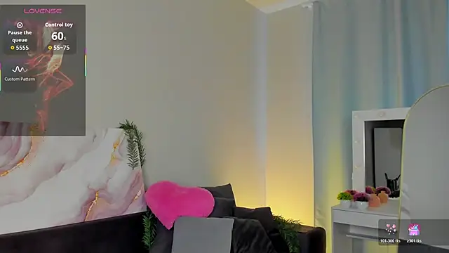 Naomi B1ack online show from 04/14/26, 12:27