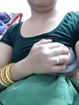 Aaradhya online show from 02/15/25, 01:31