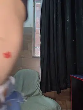 Snapshot of izumikarol chatting on 02/20/26, 07:25 izumikarol online show from 02/20/26, 07:25