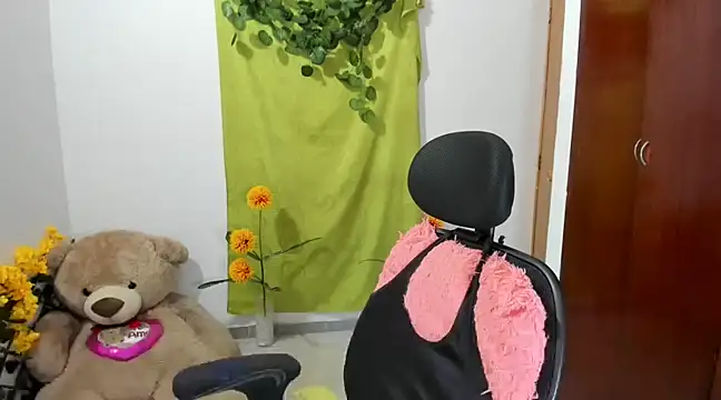 corzoethan online show from 02/25/25, 01:52