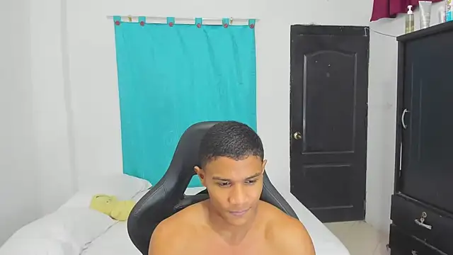 corzoethan online show from 10/01/25, 11:33