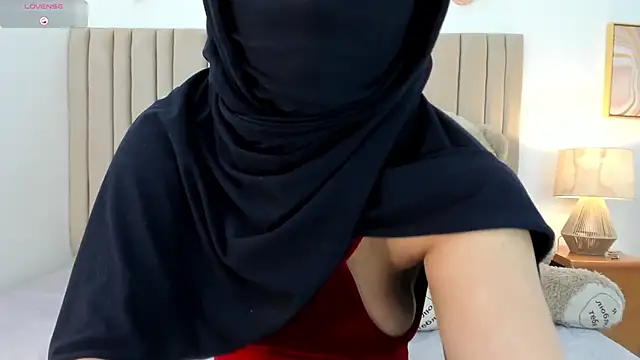 izadii online show from 05/27/26, 07:11