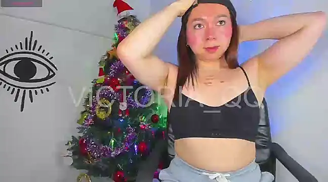 victoria qq online show from 12/24/24, 01:16