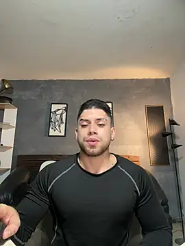 Snapshot of Mike_montoya1 chatting on 08/08/26, 08:05 Mike montoya1 online show from 08/08/26, 08:05