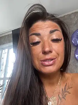 RuslanaXX online show from 03/23/25, 05:00