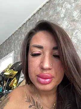 RuslanaXX online show from 04/09/26, 06:19