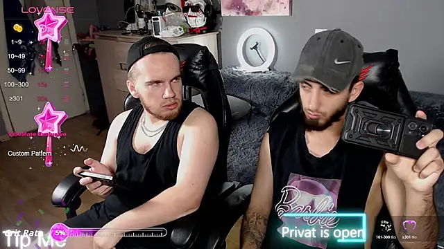 mikienn online show from 10/22/25, 10:04