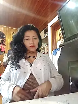 Becka Linares online show from 05/14/26, 10:27