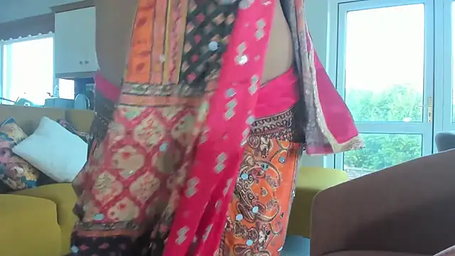 winterforu online show from 03/19/25, 04:02