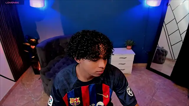 Noah Smith04 online show from 12/15/25, 02:54