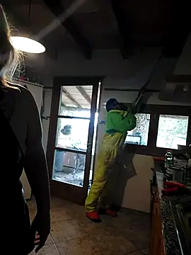 BecciDeluxe online show from 10/30/25, 12:17