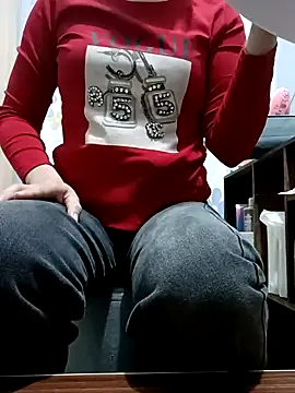 Snapshot of Blythe_69 chatting on 12/17/24, 01:05 Blythe 69 online show from 12/17/24, 01:05