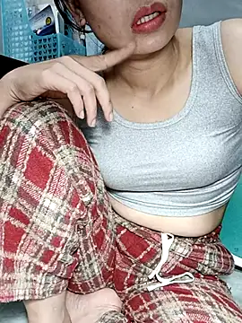 Snapshot of Blythe_69 chatting on 03/12/25, 07:13 Blythe 69 online show from 03/12/25, 07:13