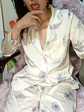 Snapshot of Blythe_69 chatting on 03/19/25, 06:35 Blythe 69 online show from 03/19/25, 06:35