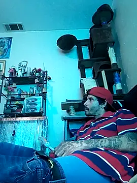 LongDickZee562 online show from 02/14/25, 10:04