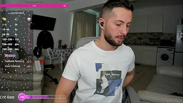 ZackFraser online show from 02/11/25, 08:26