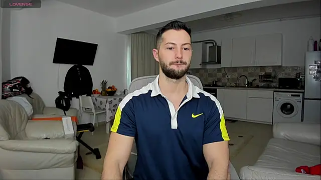 ZackFraser online show from 02/13/25, 06:09