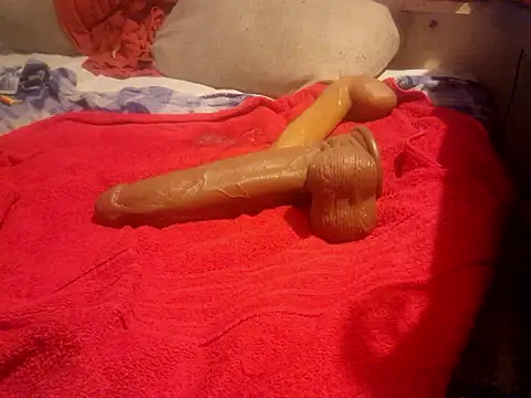 Snapshot of Savzybiggape chatting on 10/02/25, 09:44 Savzybiggape online show from 10/02/25, 09:44