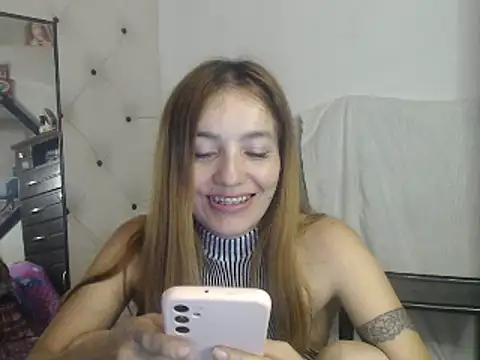 valerivegass online show from 02/02/25, 07:14