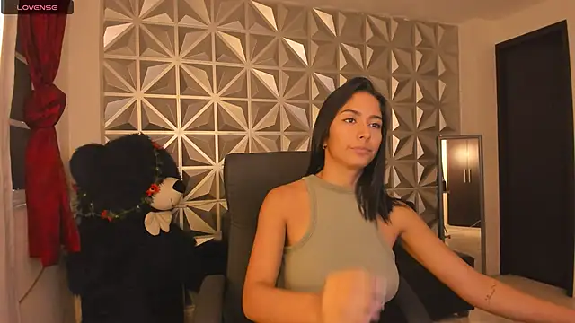 your khloe online show from 12/31/24, 01:41