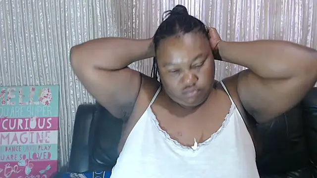 MATUREBUSSTY online show from 12/02/25, 03:01