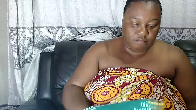 MATUREBUSSTY online show from 02/24/26, 06:28