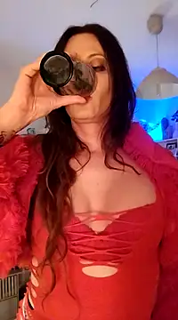 Snapshot of Luna_Kitanna chatting on 01/13/25, 02:50 Luna Kitanna online show from 01/13/25, 02:50