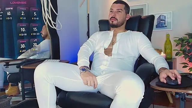 HenryBenso online show from 04/11/26, 11:03