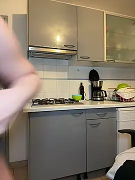 la petite prunette69 online show from 03/16/26, 09:19