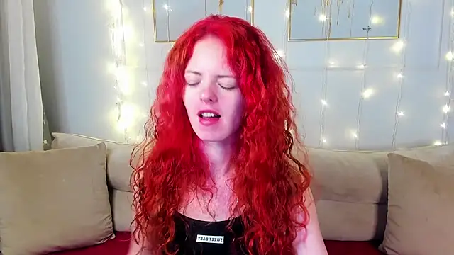 RubyAttwood online show from 12/31/24, 06:48