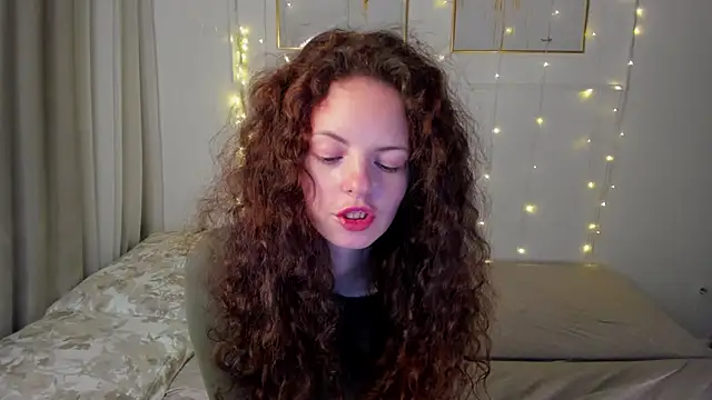 RubyAttwood online show from 11/06/25, 09:48