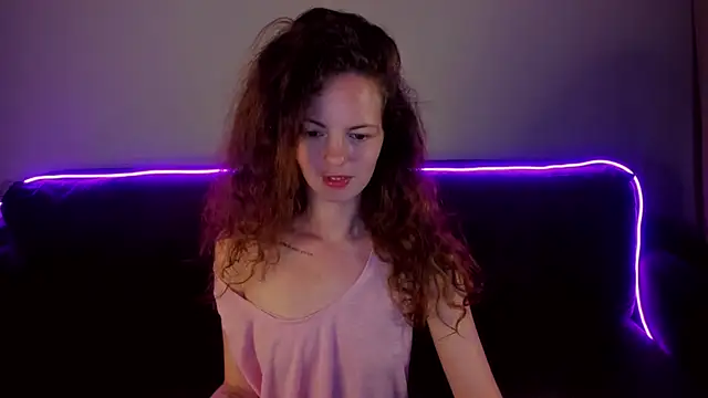 RubyAttwood online show from 04/18/26, 01:09