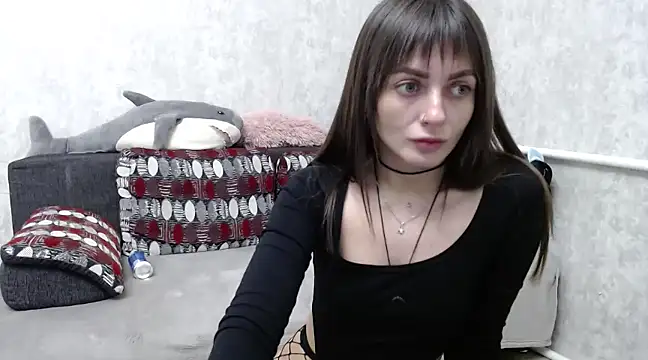LikaLuis online show from 02/02/25, 06:31