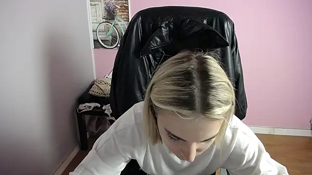 viktoria lovely online show from 02/25/26, 11:31