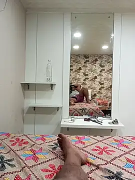 ssamit0808 online show from 12/13/24, 08:47