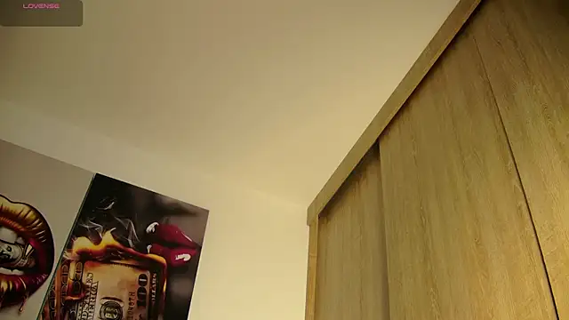 aidaadams online show from 09/20/25, 09:21