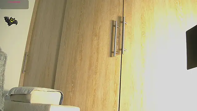 aidaadams online show from 10/28/25, 11:47