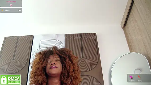 Snapshot of aidaadams chatting on 05/11/26, 02:45 aidaadams online show from 05/11/26, 02:45