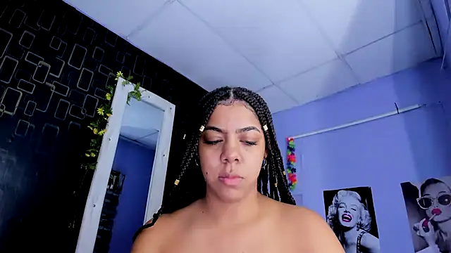 Snapshot of Alika01 chatting on 01/27/25, 08:07 Alika01 online show from 01/27/25, 08:07