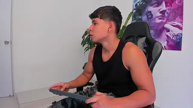 Bray Kevin online show from 12/16/24, 04:16